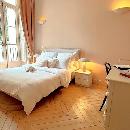 Apartment Luxembourg Paris